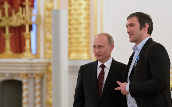 Звезда НХЛ и лидер «команды Путина» о войне в Украине